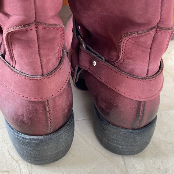 WINE COLORED SZ 37 BOOTIES - Picture 4 of 7